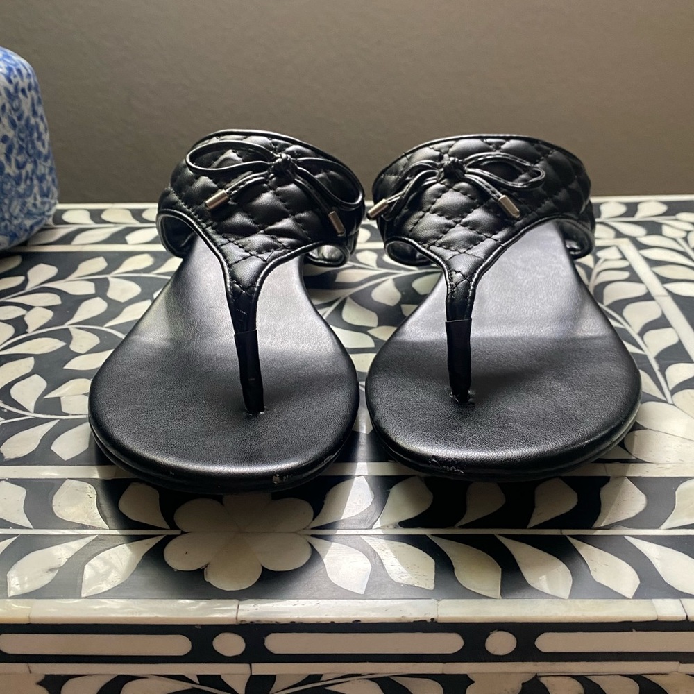 Bcbgeneration Black Leather Sandals. - image 3